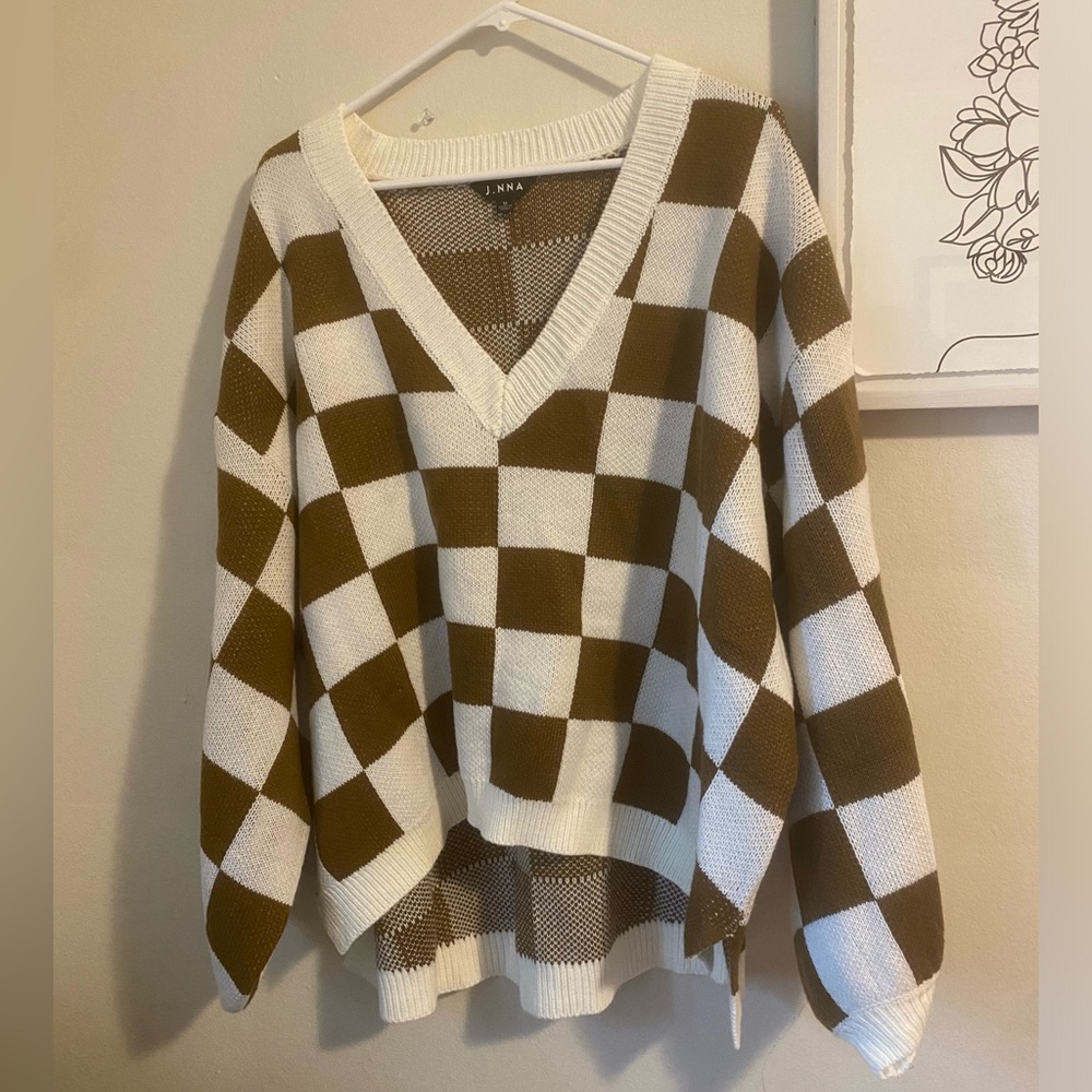 J.NNA Checkered Sweater